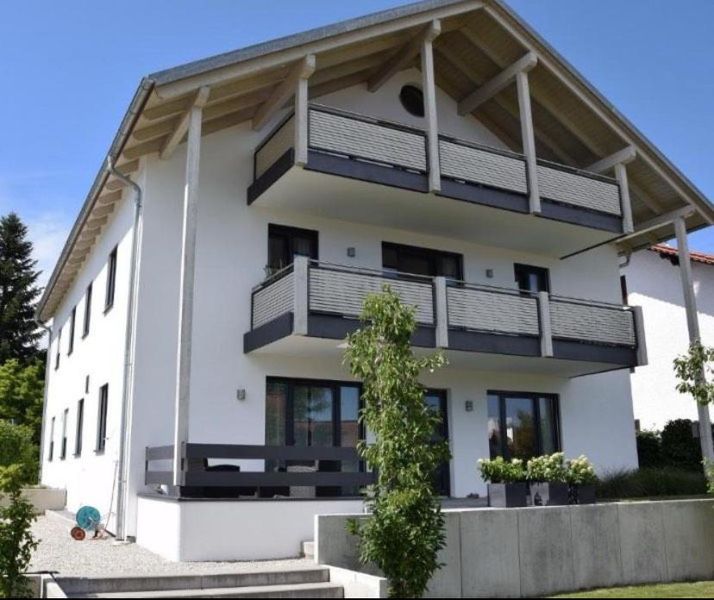 Vielseitiges Anwesen mit gewerblichem und privatem Anteil in Bad Birnbach